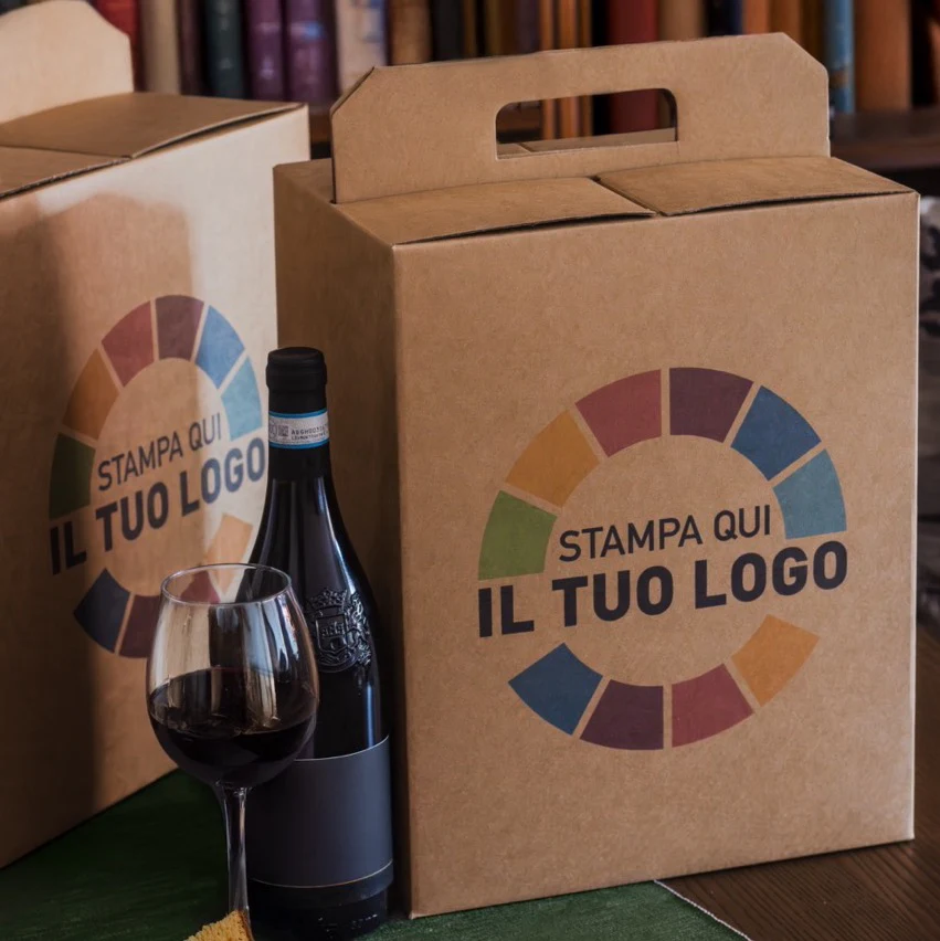 Scatola con Maniglia per Panettone e Bottiglia Personalizzabile - Image 4