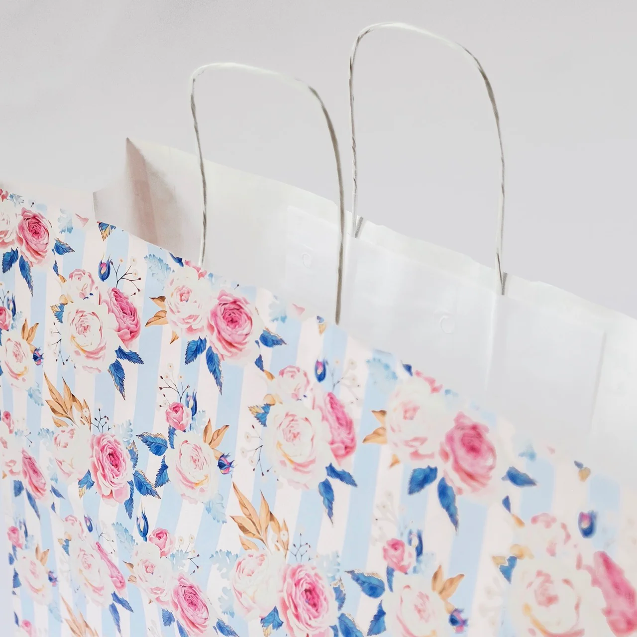 Shopper Carta Fantasia Rose Shabby Chic Manico in Cordino - Image 5